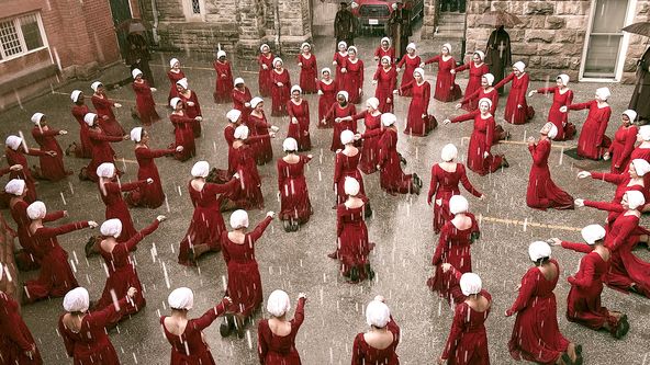 Příběh služebnice II (1)