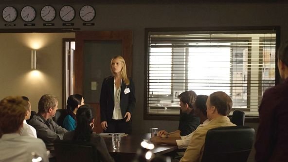 Ve jménu vlasti IV (3)