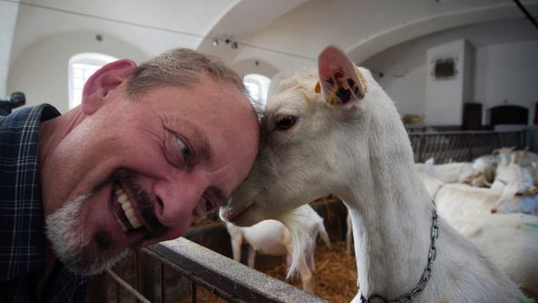 Trvalé bydliště venkov (6/16)