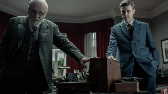 Freud vs. Lewis: Poslední sezení