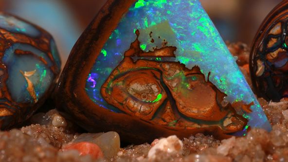 Lovci opálů IV (13)