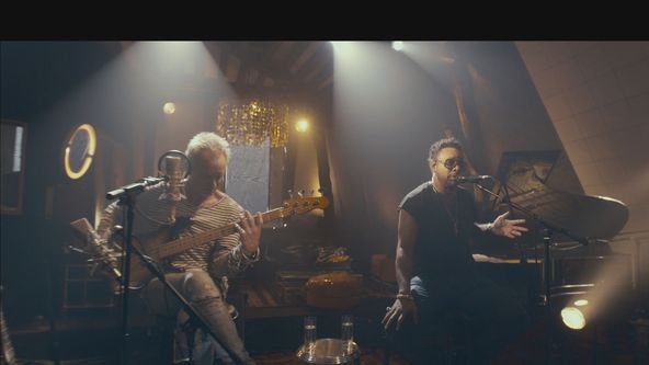 Sting a Shaggy na zámku Hérouville