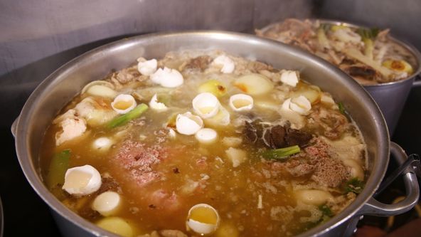 Bizarní jídla: Lahodné destinace VII (14)