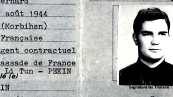 Skandál zamilovaného špióna