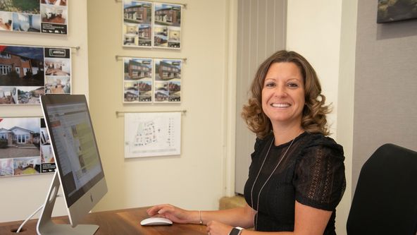 Hledá se nemovitost na anglickém venkově (2)