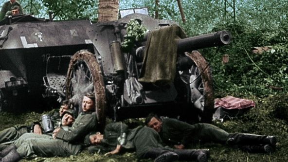Apokalypsa: Hitler míří na západ