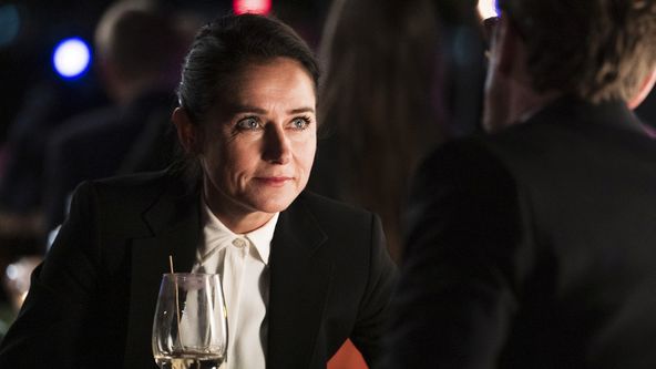 Vláda - Moc a sláva (4/8)