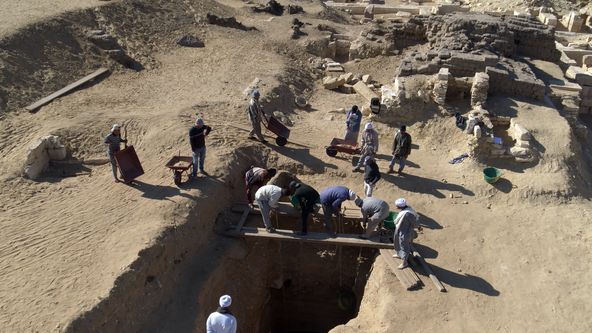 Imhotep, stavitel Džoserovy pyramidy (2)