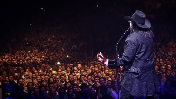 Lucie 2014 - koncert v O2 Aréně, Je nám ctí... Lucie