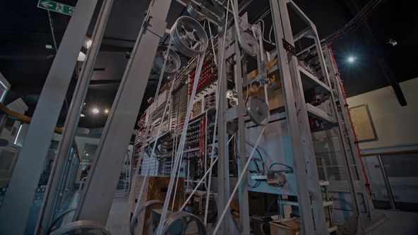 Svět kouře a oceli (4)