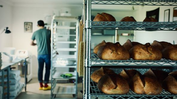 Chlebem živ je člověk (3)