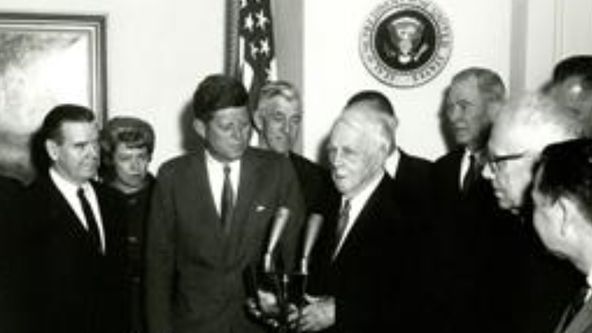 Počátky válečných vůdců