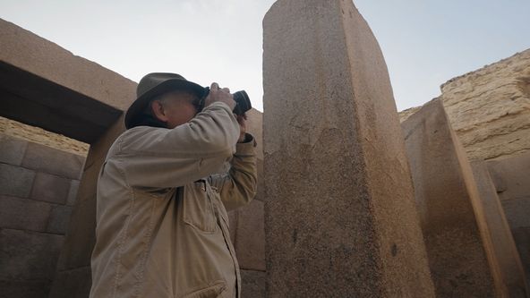 Pyramida v Gíze: Cesta ke hvězdám