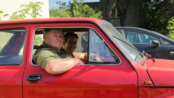 Rození obchodníci vyrážejí do světa (10)