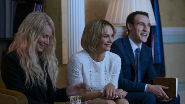 Skandál po královsku (2)