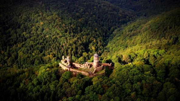 Krajinou příběhů českých hradů známých i neznámých (7/9)