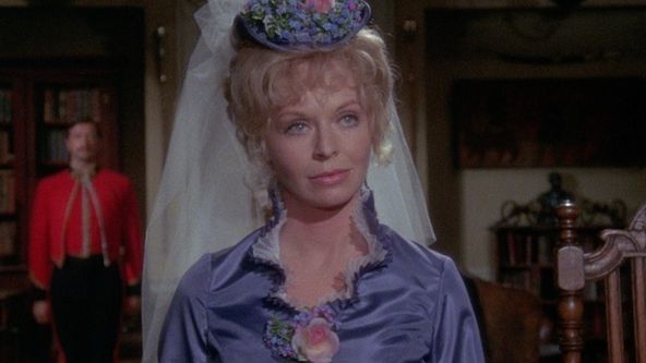 Nevhodné chování, Velikáni filmu... Michael York