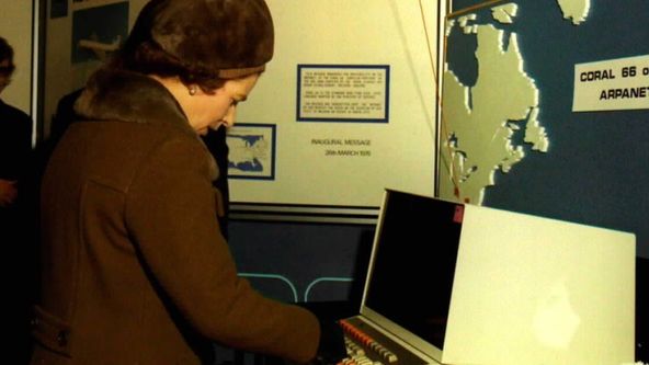 V zákulisí internetu aneb 50 let života online