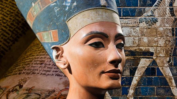 Nefertiti: Osamělá královna (2)