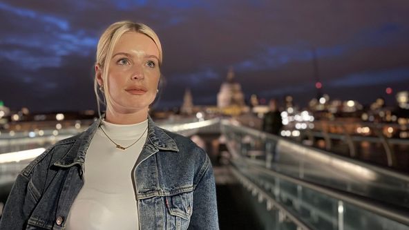 Zneužití tváře v pornografii: Budete to příště Vy?