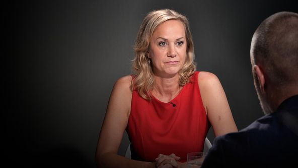 DVTV: Volby – Jana Komrsková