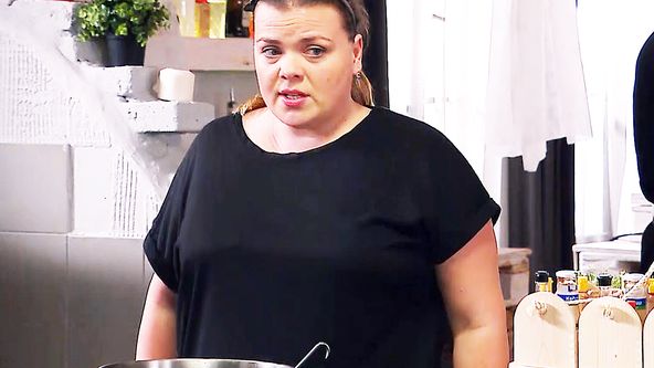 Ohnivý kuře II (93)