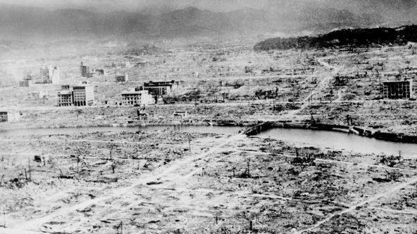 Šílený svět studené války