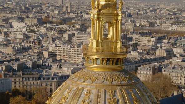 Na střechách Paříže: Výprava za zázraky architektury