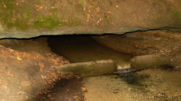 Cesta podzemní vody