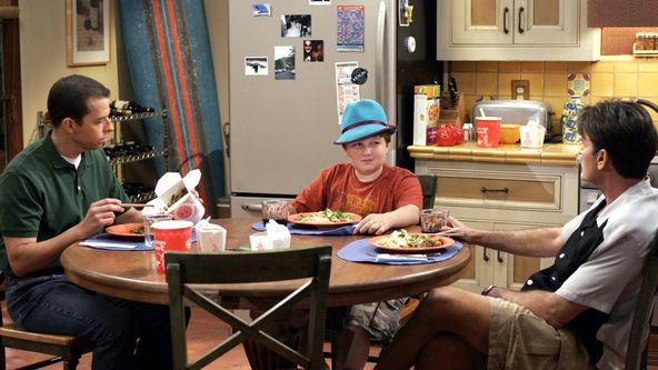 Dva a půl chlapa IV (7, 8)