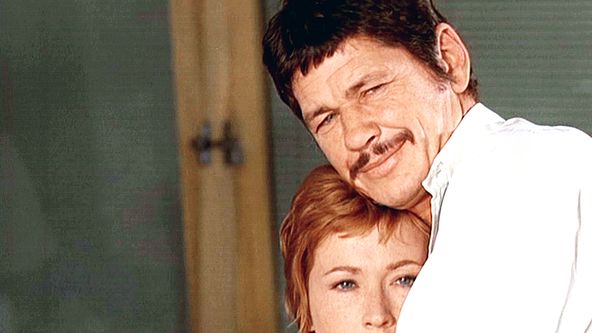 Cestující v dešti