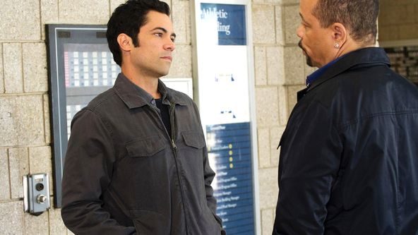 Zákon a pořádek: Útvar pro zvláštní oběti VIII (2)