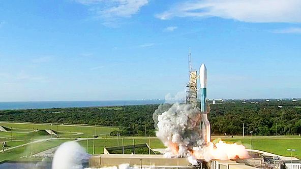 Astronaut: Cesta domů