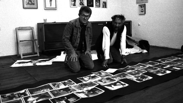 Mezi světlem a tmou