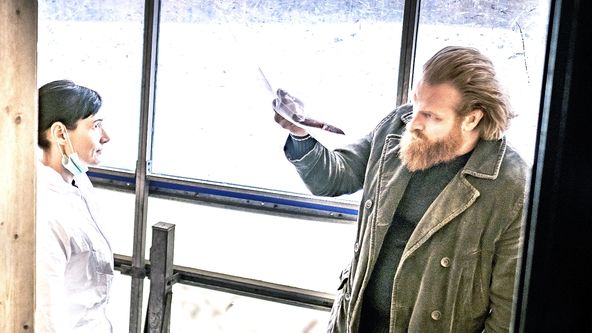 Stíny nad Stockholmem: Na tenkém ledě
