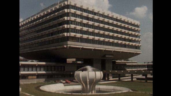 Příběhy 20. století II (6/16)