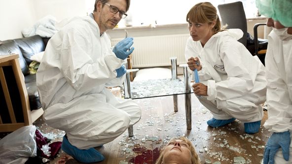 Dicte - kriminální reportérka (3/10)