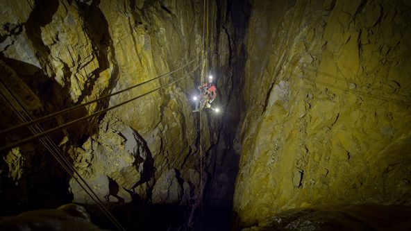 Krásy a záhady podzemí (2)