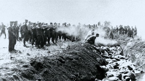 Einsatzgruppen: Nacistická smrtící komanda (4)