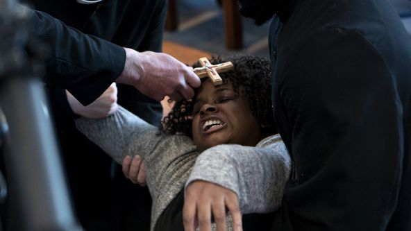 Strašidelné muzeum (1)