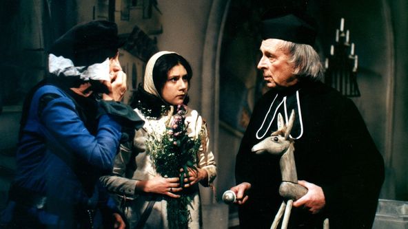 Františka aneb O zelených svících a Černé Matce Boží