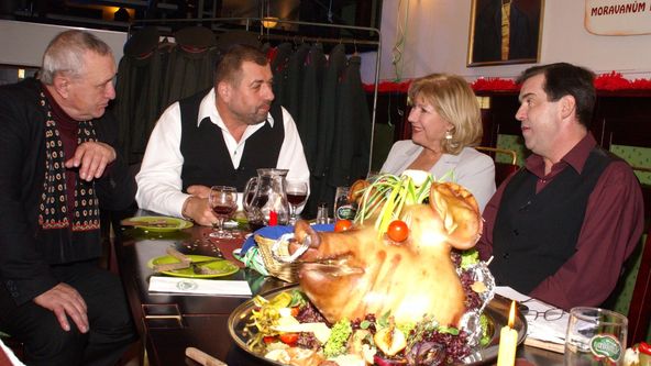 S četníky v civilu