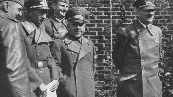 Hitlerovy peníze (2/4)