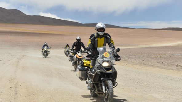 Moto cestou necestou