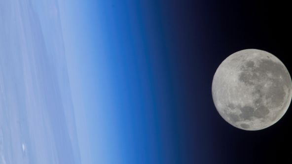 Měsíc: Naše brána do vesmíru