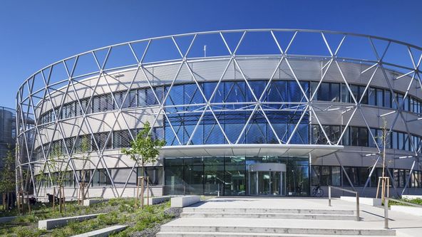 Hi-tech architektura po česku