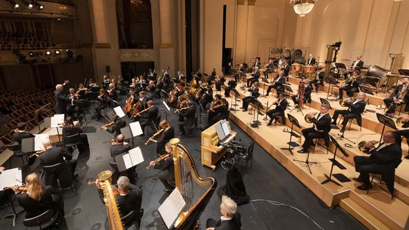 Barenboim řídí Staatskapelle Berlín