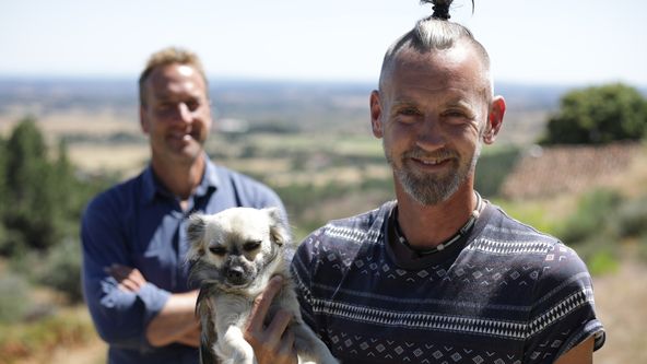 Ben Fogl a lidé žijící v divočině IX (1)