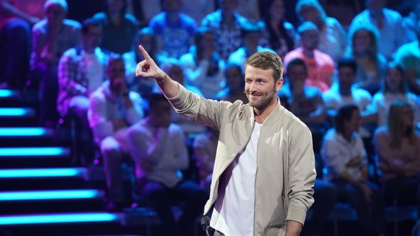 Balls - für Geld mache ich alles (6)