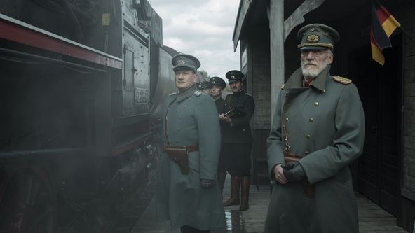 Babylon Berlín (1/16)